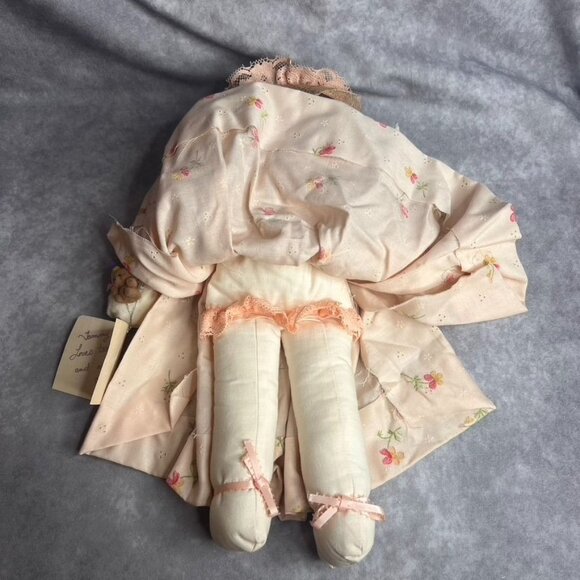 Vintage Handmade Rag Doll Pink Peach Floral Dress Crochet Shawl Brown Hat READ - Picture 5 of 9